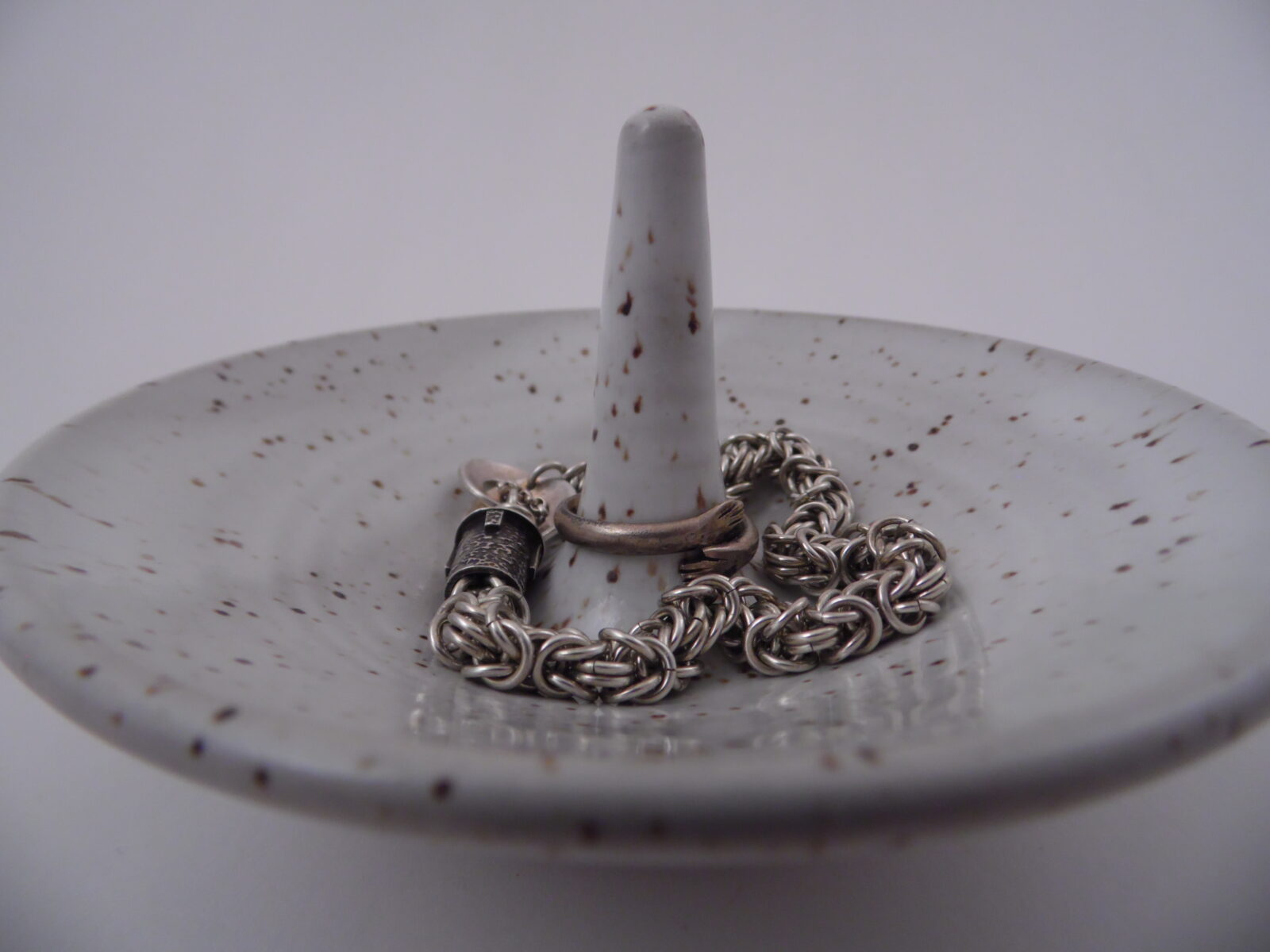 Handmade Pottery Jewelry Ring Holder in Speckled White